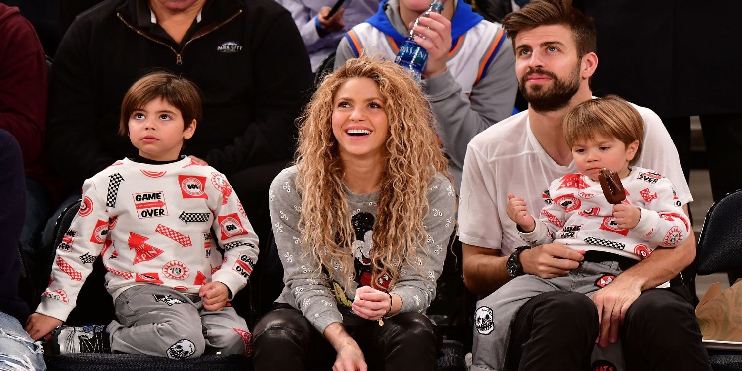 Mamãe coruja Shakira comemora a primeira formatura de Milan