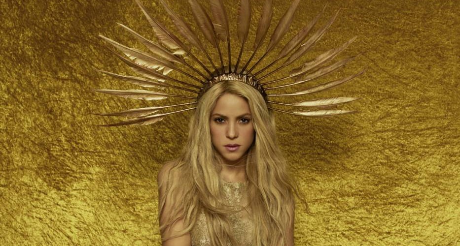 Acessório da loja Shakira - El Dorado World Tour é confundido com simbolo Nazista