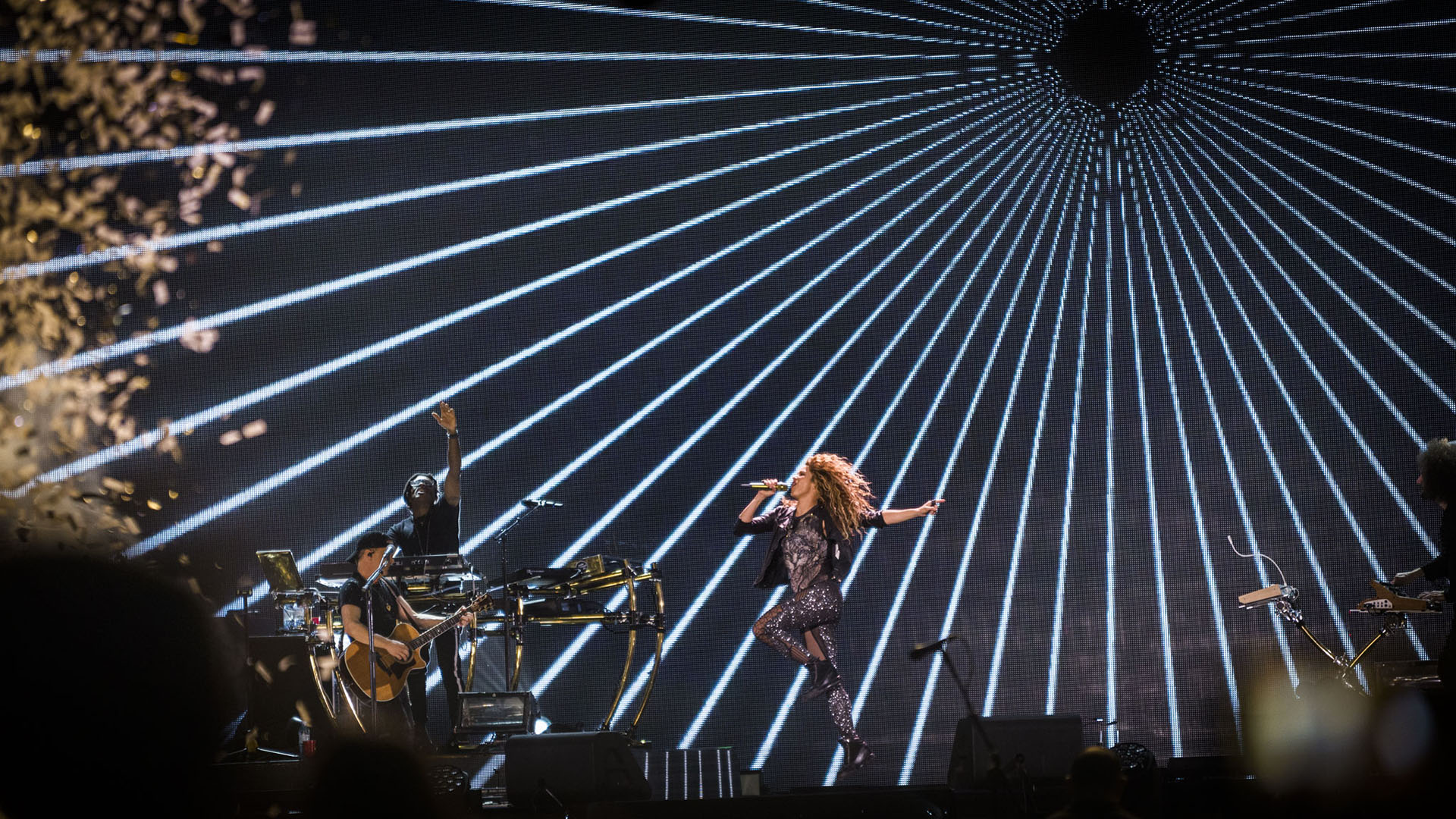 Shakira se reencontra com seu público argentino