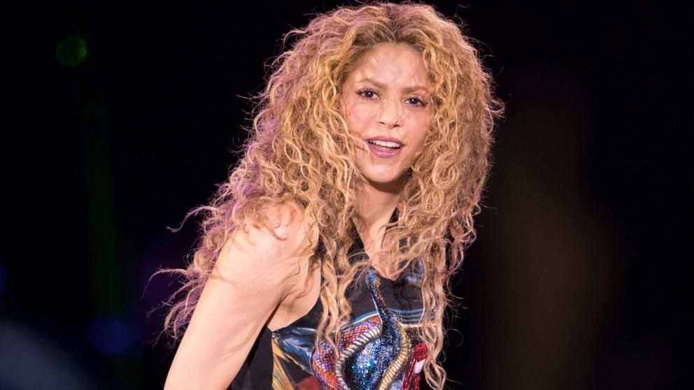 Shakira conhece a sua cover venezuelana no México