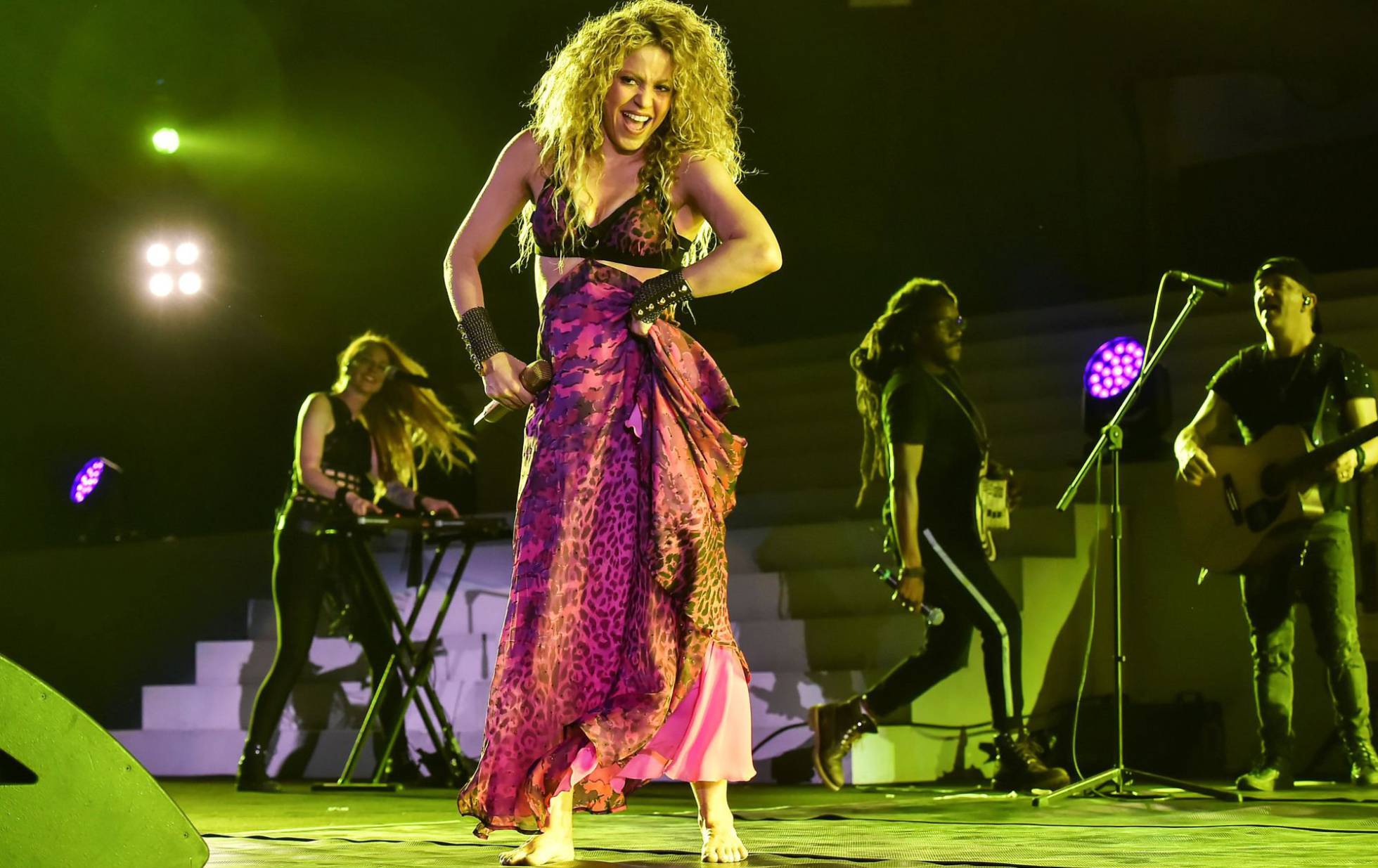 Colunista do El Heraldo publica nota sobre Shakira e seu país