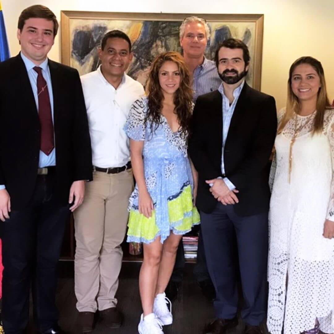 Shakira no Ministério das Relações Exteriores da Colômbia em Miami.