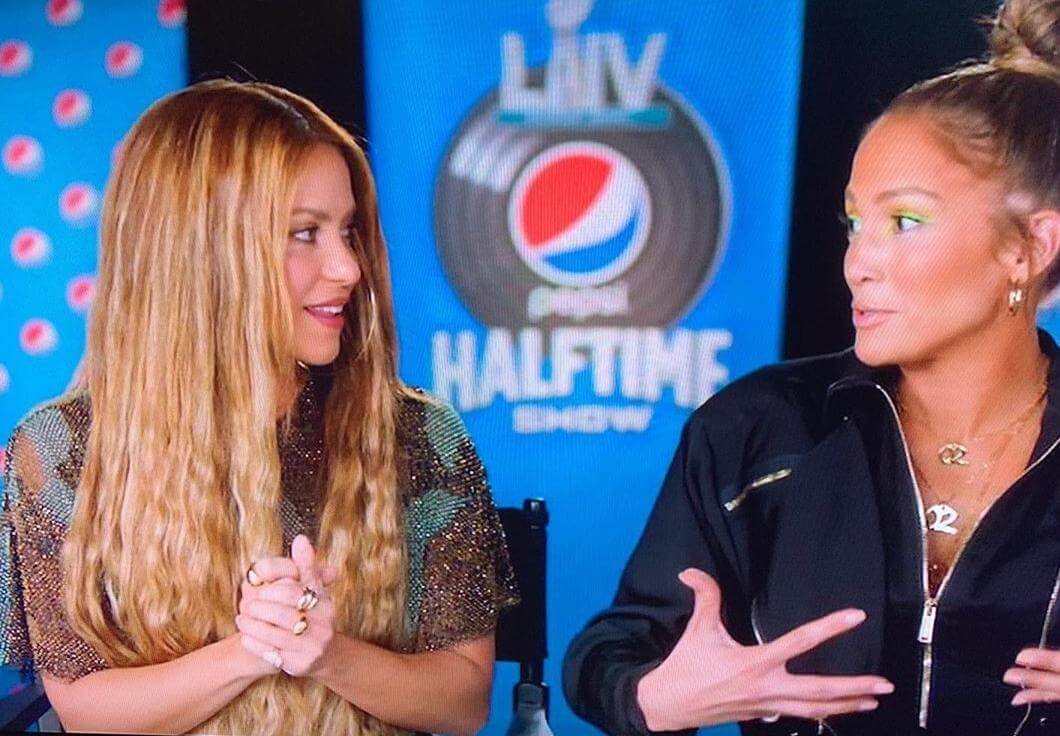 Shakira e Jennifer Lopez para o FOX Sports