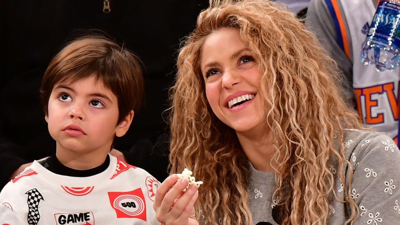 Shakira compartilha canção ensinada por seu filho Milan