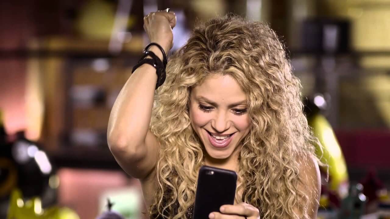 Shakira responde perguntas dos Shakifans no Instagram Stories