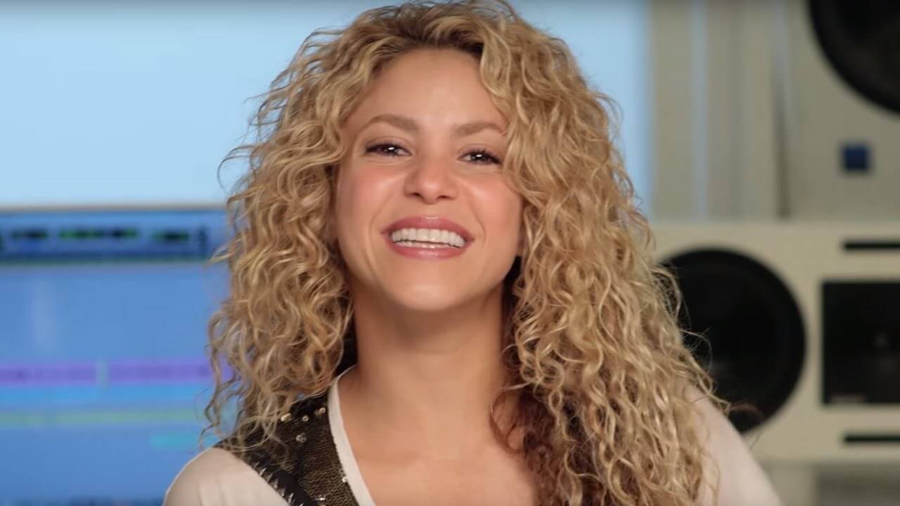 Shakira entre os 10 artistas mais assistidos na VEVO