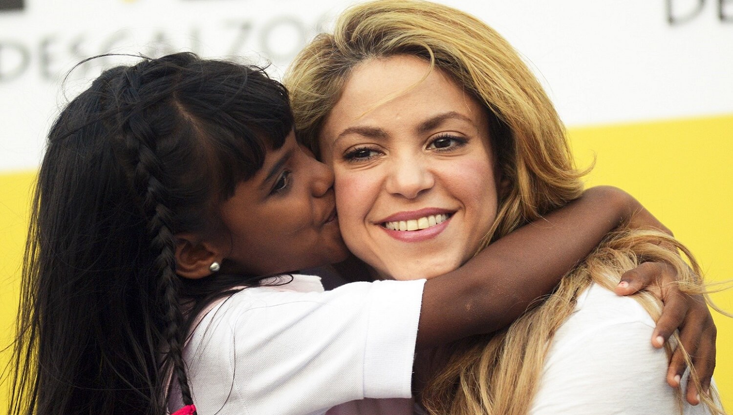 Shakira apoia o Google Org Impact Challenge para mulheres e meninas