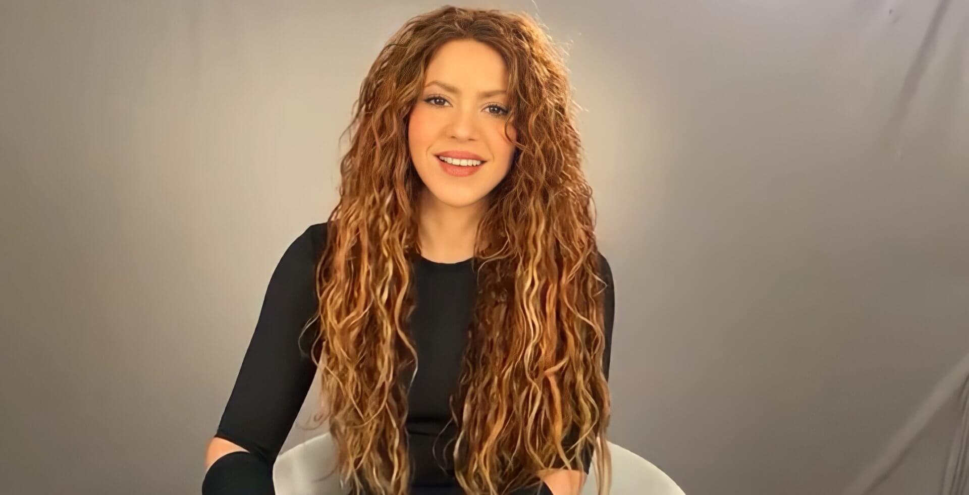 Vídeo: Shakira parabeniza primo por receber prêmio na área médica