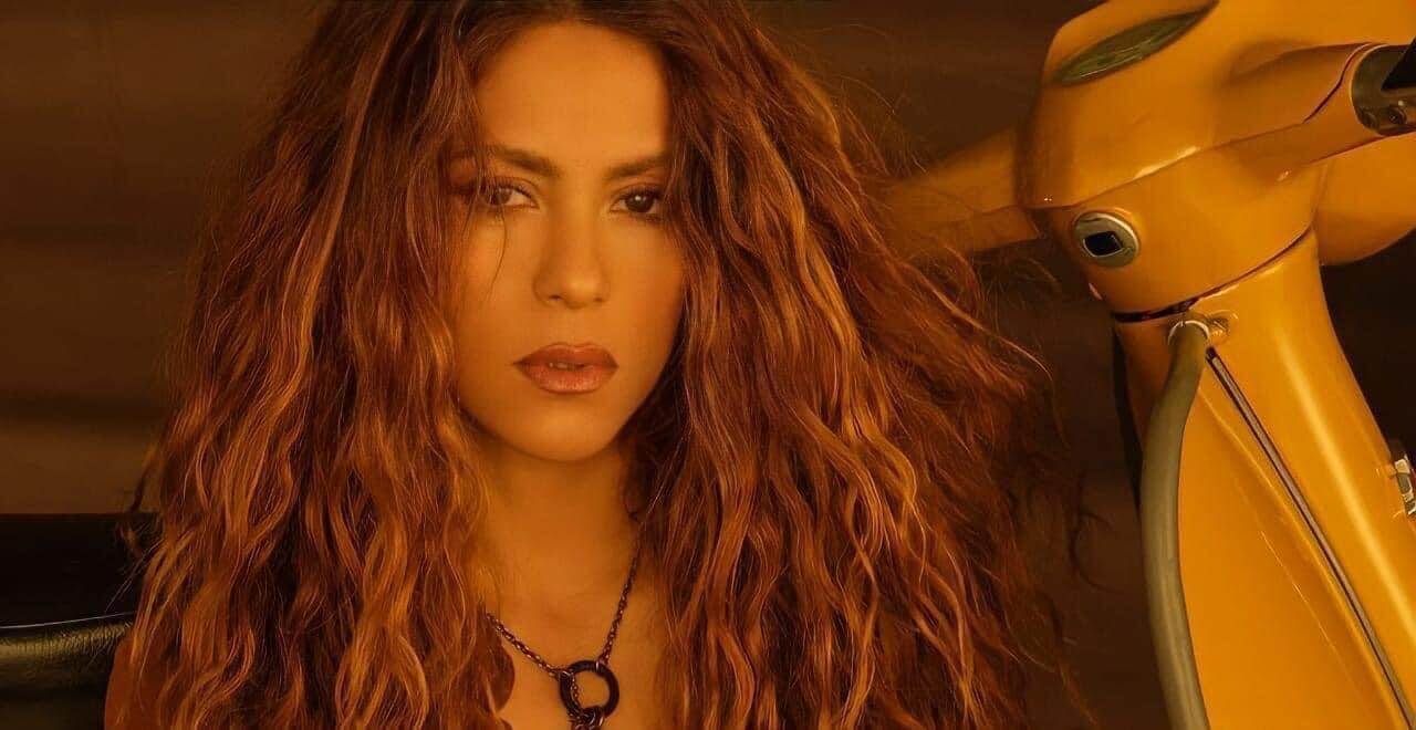 Ouça "Don't Wait Up", a nova música em inglês de Shakira